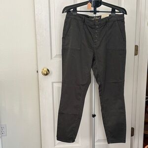 Universal Thread Olive Green Skinny Pants